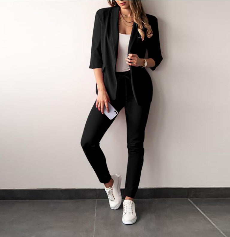 2-teiliges Büro-Outfit mit Blazer und Anzughose für Damen | Aure