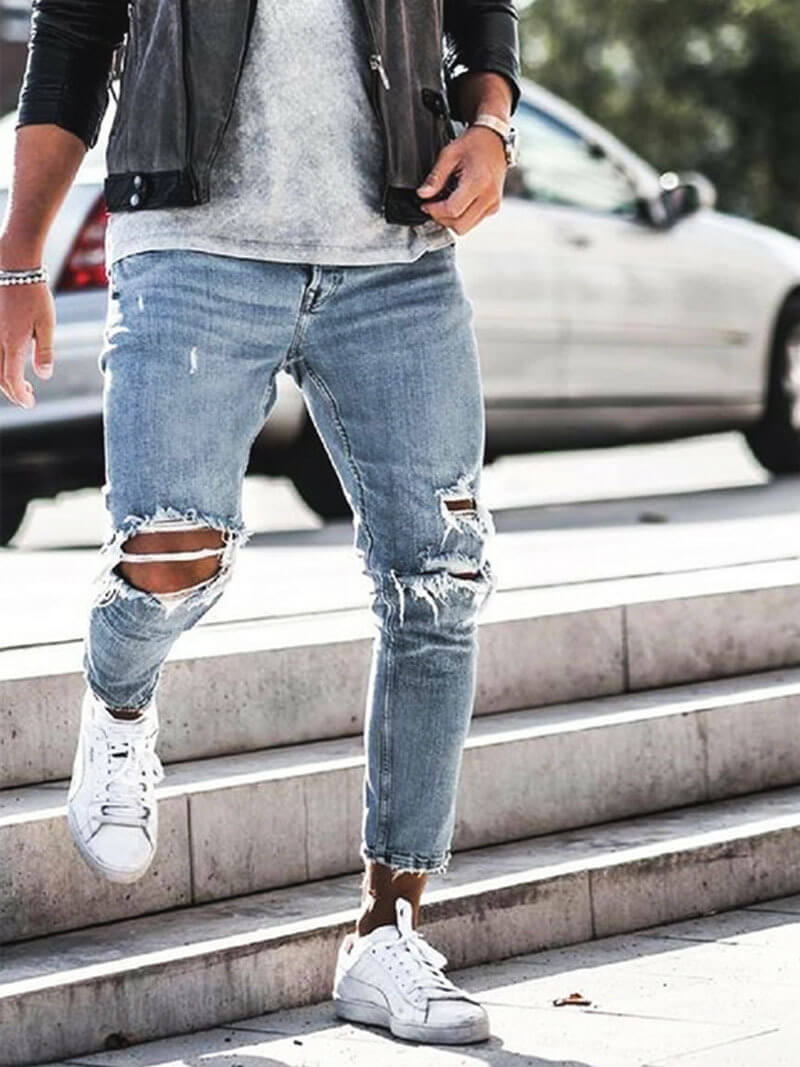 Zerrissene Jeans für Herren im Sommer