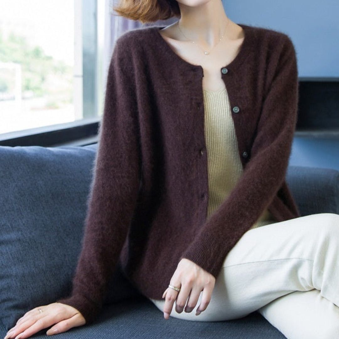 Mink-Cardigan für Damen – Elegante und Luxuriöse Strickmode | Aaliyah