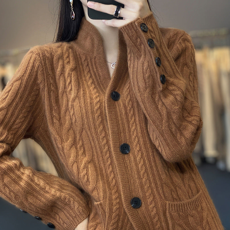 Eleganter Strickcardigan aus Wollmischung mit Zopfmuster für Damen | Lara