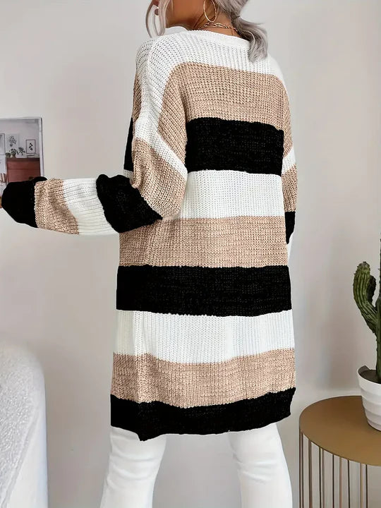 Kuschelige lange gestreifte Strickjacke für Damen