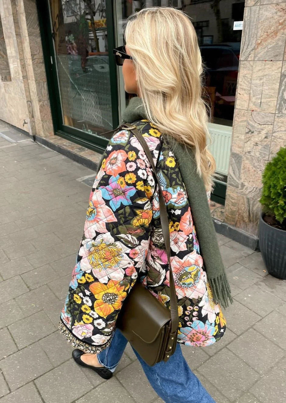 Elegante Oversized Jacke mit Blumen Muster | Ely