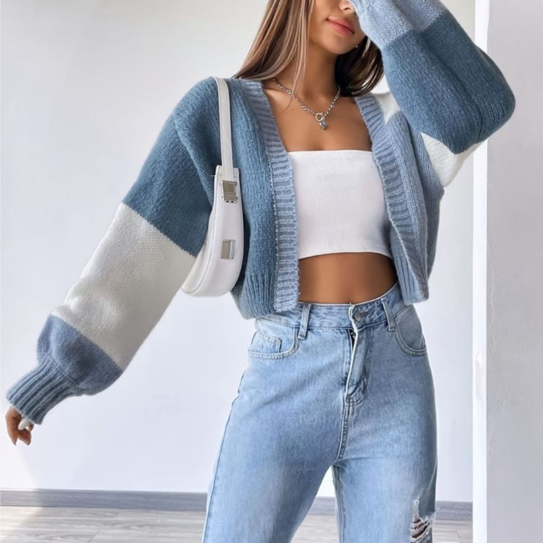 Kurzer Strickcardigan in Oversized Fit | Naomi