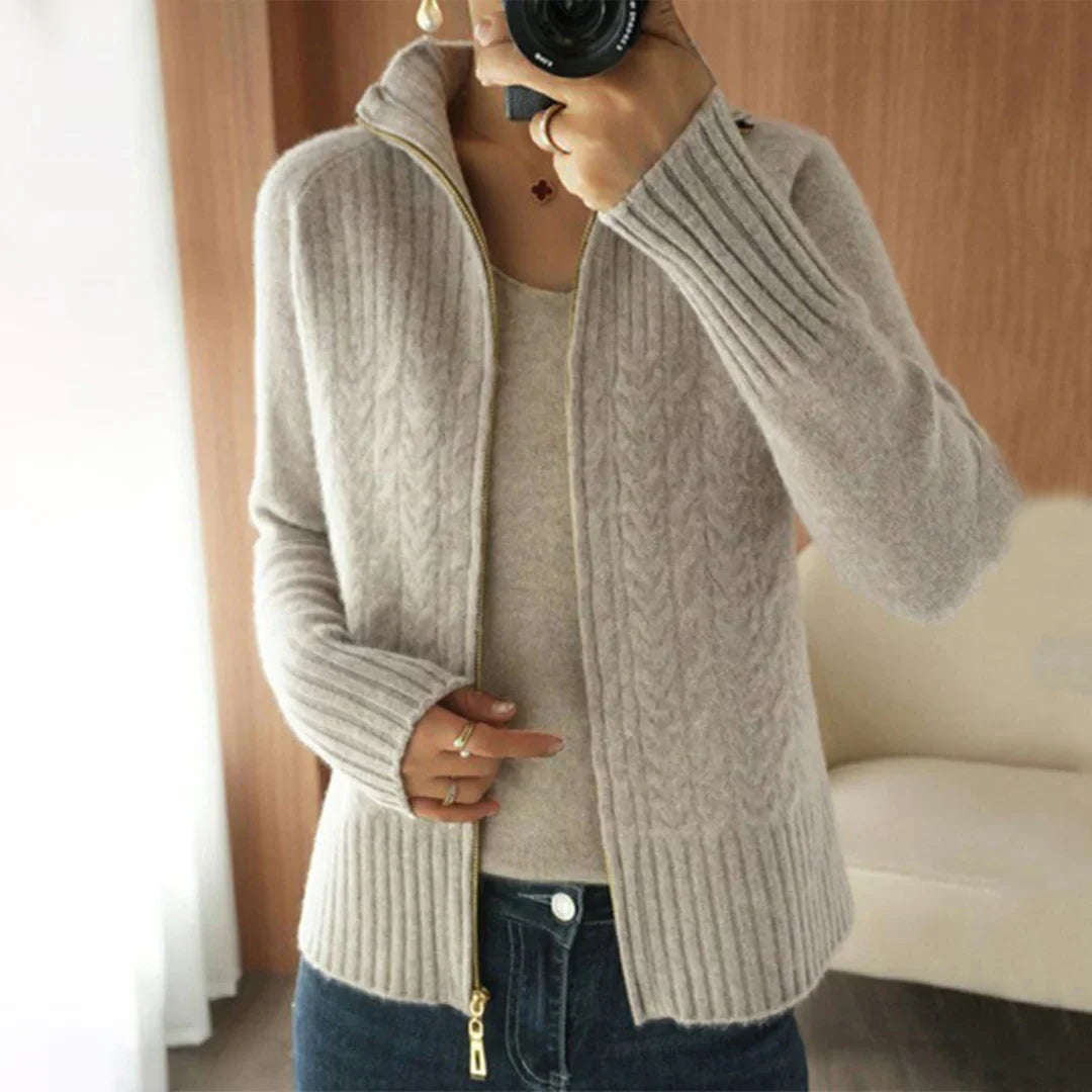 Stylischer Damen-Strickcardigan mit Reißverschluss