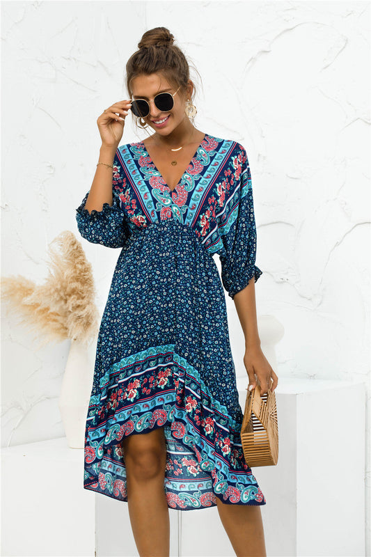 Luftiges Boho-Kleid mit V-Ausschnitt und asymmetrischem Saum für Damen