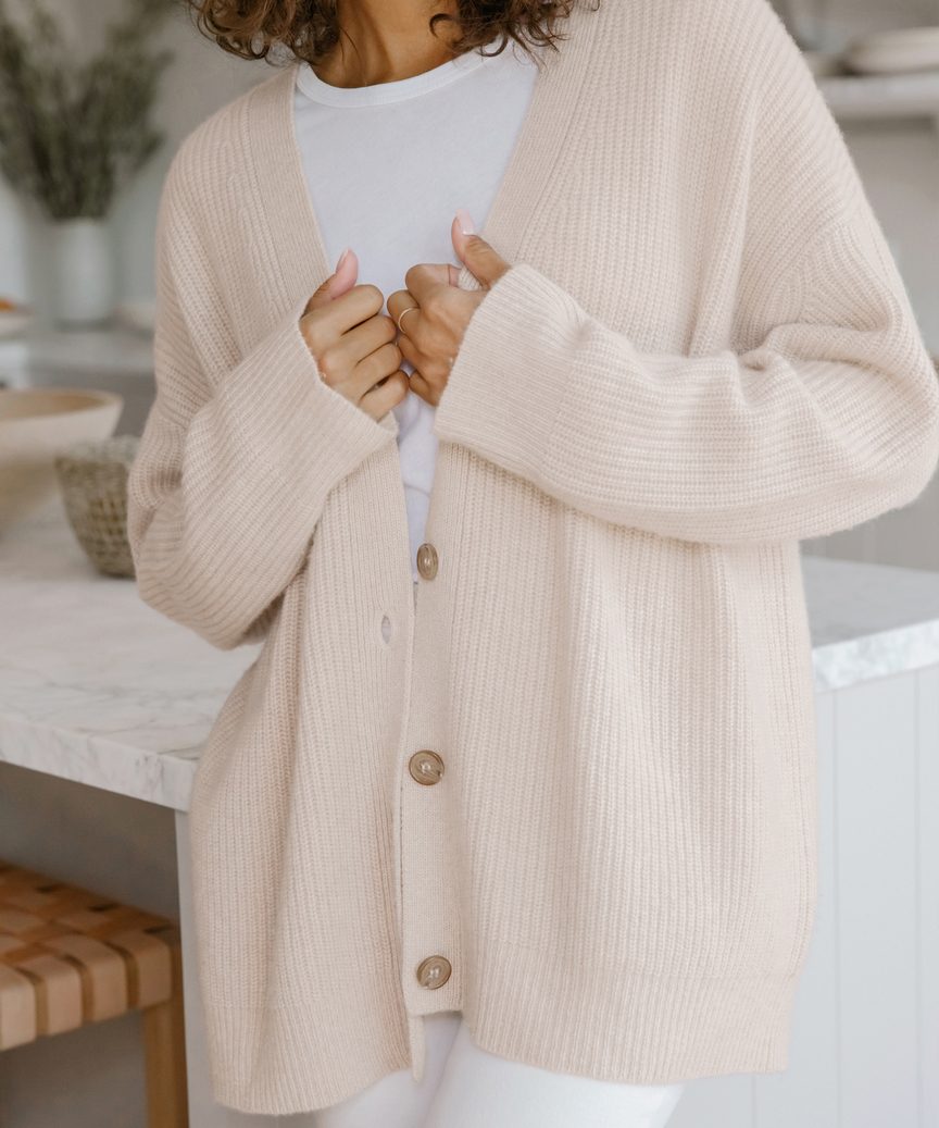 Eleganter Strick-Cardigan mit V-Ausschnitt für Damen