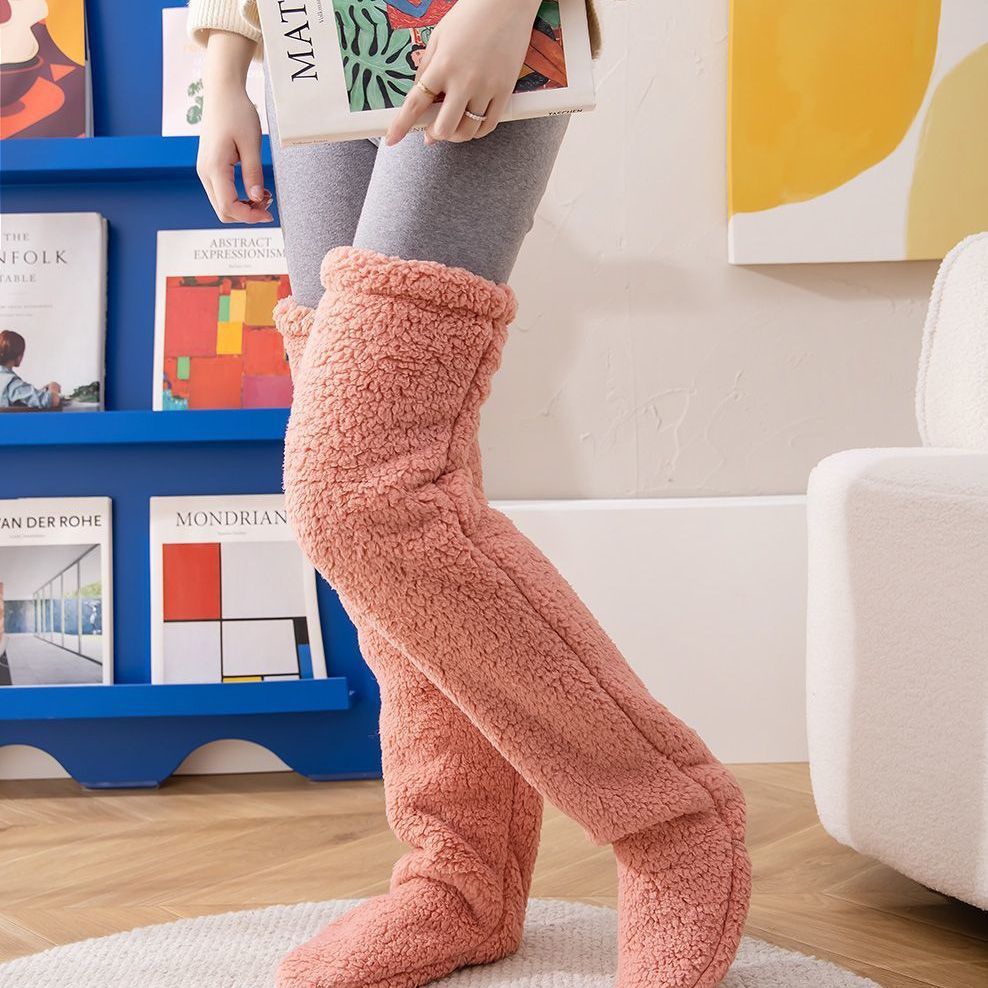 Flauschige Über-Knie-Socken für den Winter | Arya