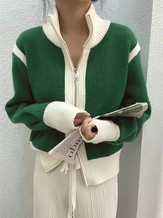 Gemütliche Rollkragenstrickjacke mit Reißverschluss aus Baumwolle für Damen