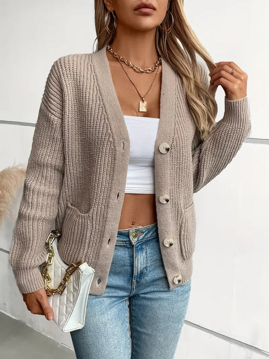 Elegante warme Strickjacke mit Knopfleiste  für Damen