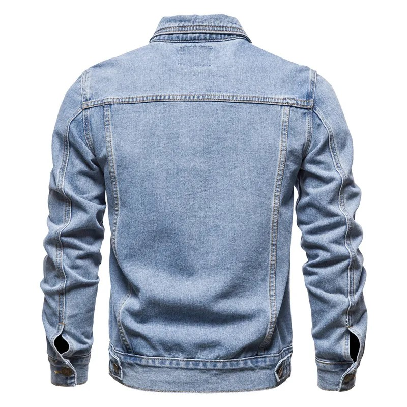 Klassische Slim-Fit Jeansjacke